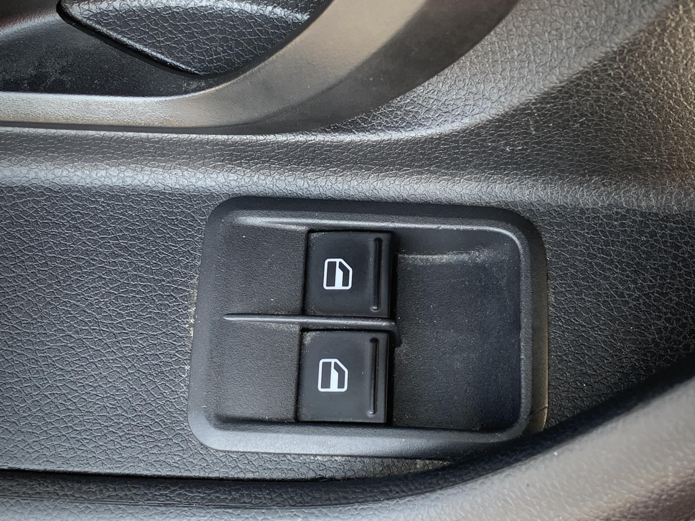 Škoda Fabia II, 2012 - pohled č. 19