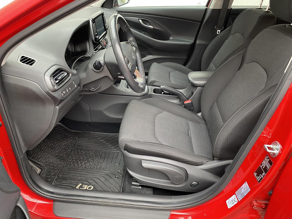 Hyundai I30 1.5 DPi Smart