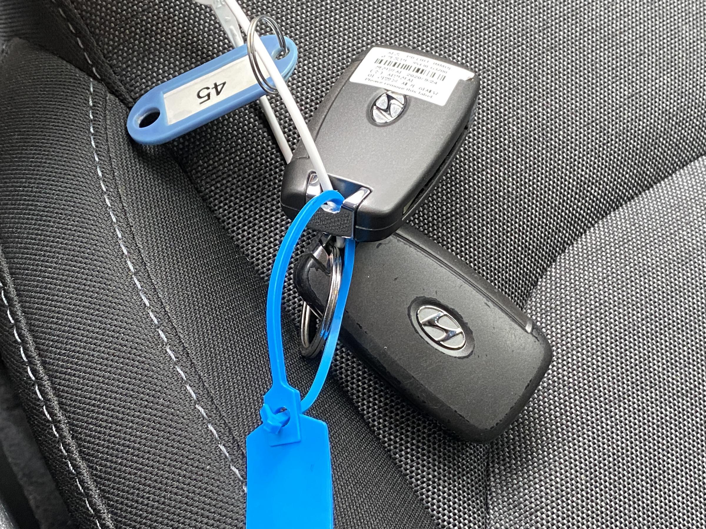 Hyundai i30, 2020 - pohled č. 20