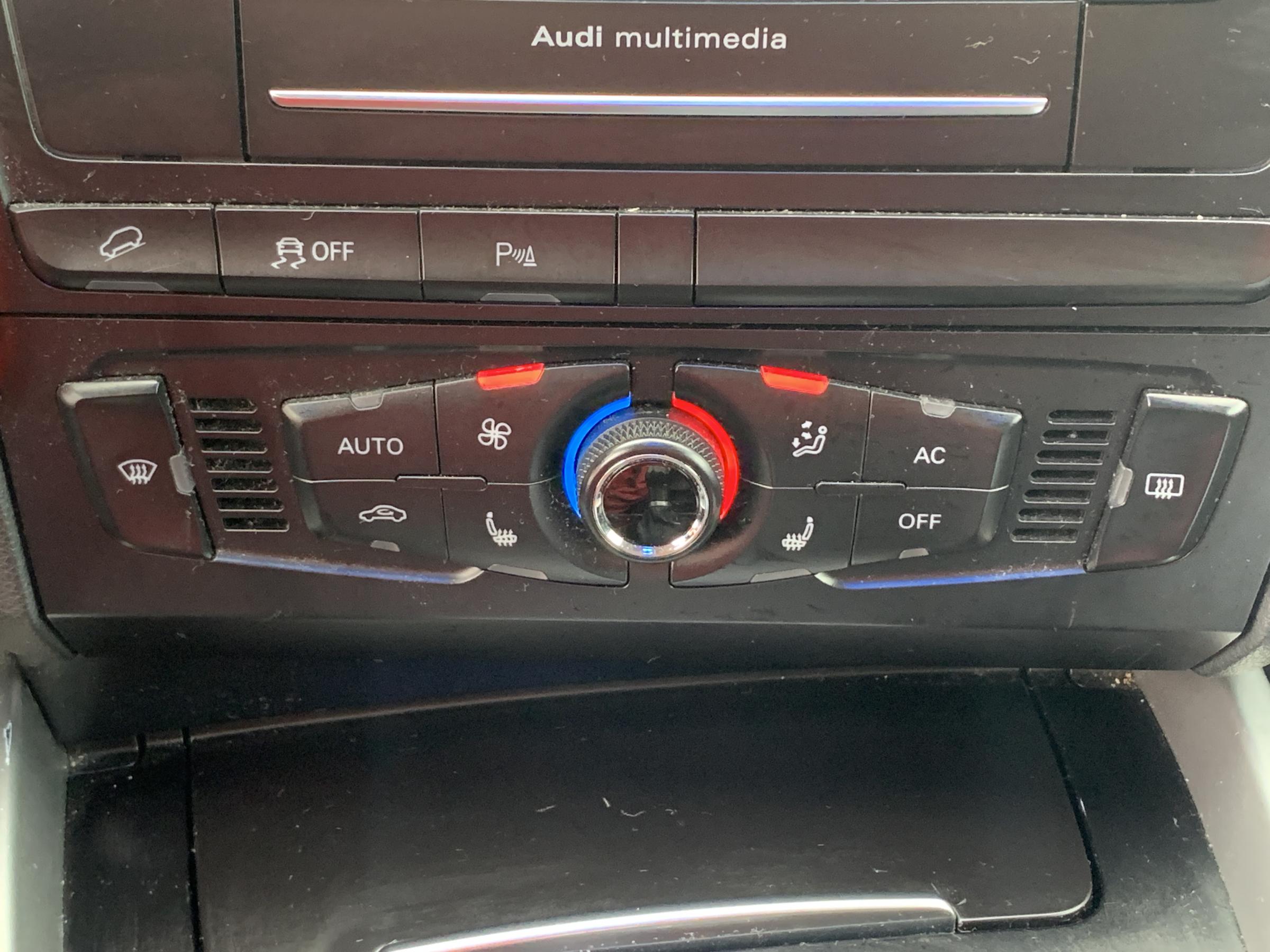 Audi Q5, 2011 - pohled č. 16