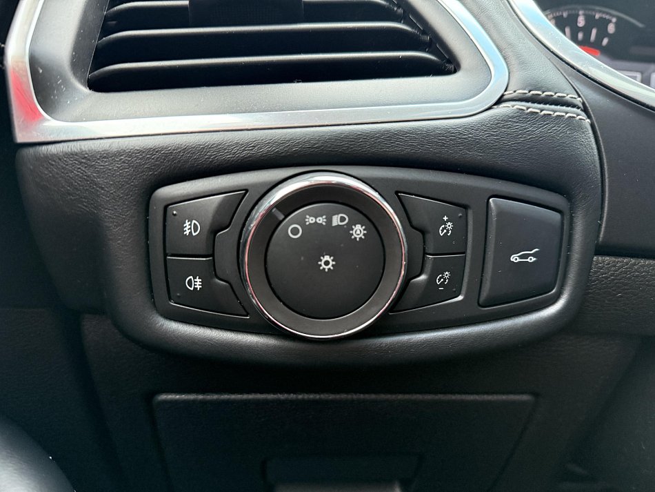 Ford Edge 2.0TDCi  4x4