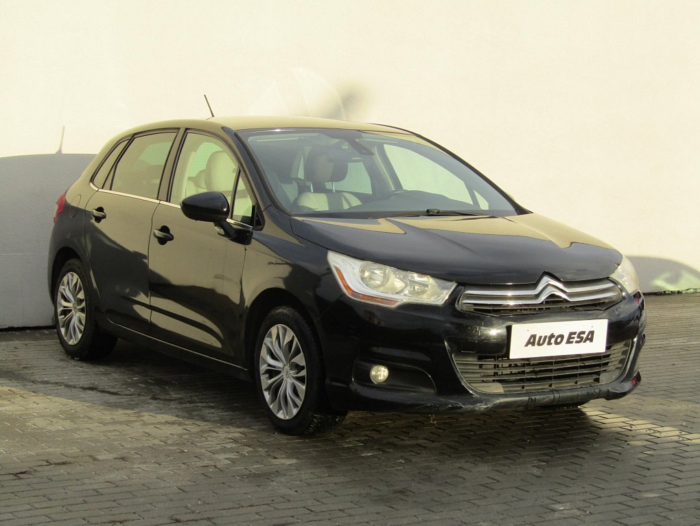 Citroën C4 1.4i 