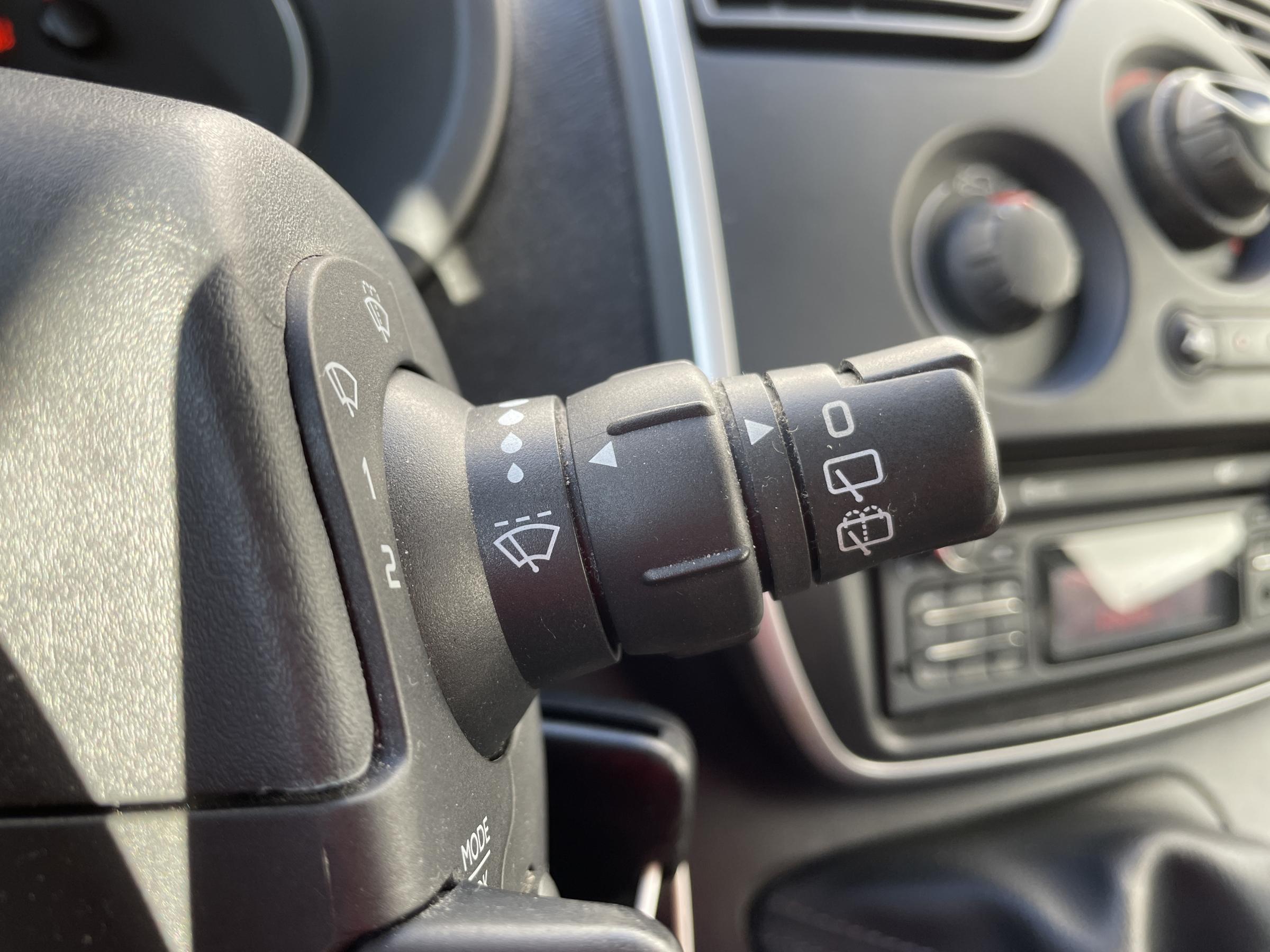 Renault Kangoo, 2014 - pohled č. 18