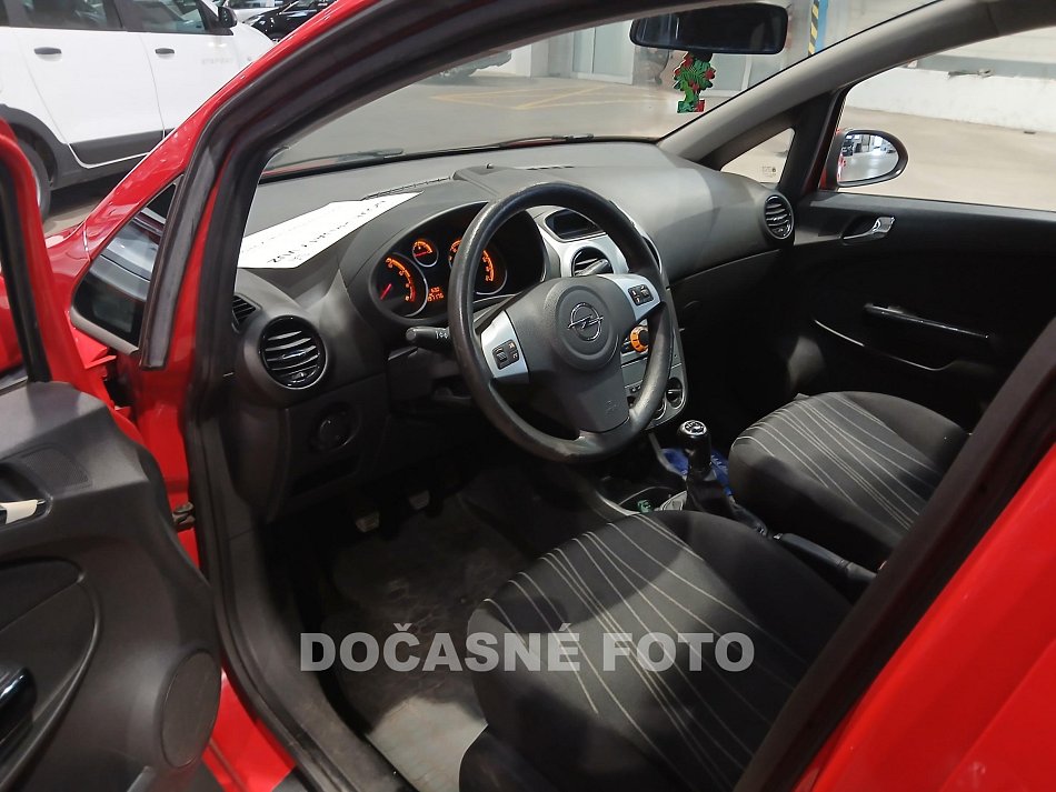 Opel Corsa 1.4 16V 