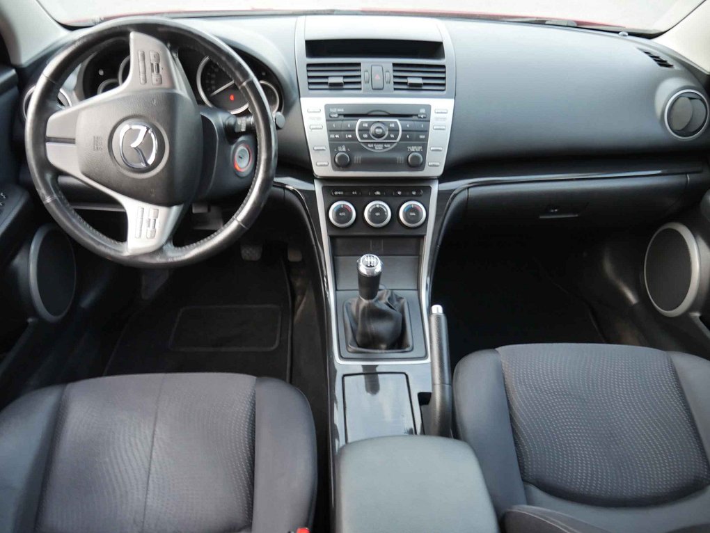 Mazda 6 2.0i 