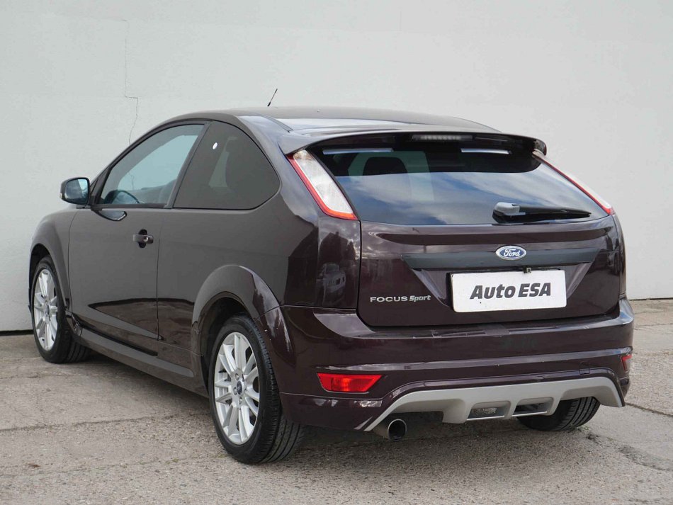 Ford Focus 2.0i 