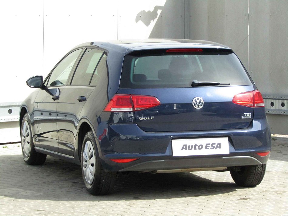 Volkswagen Golf 1.2 TSi 
