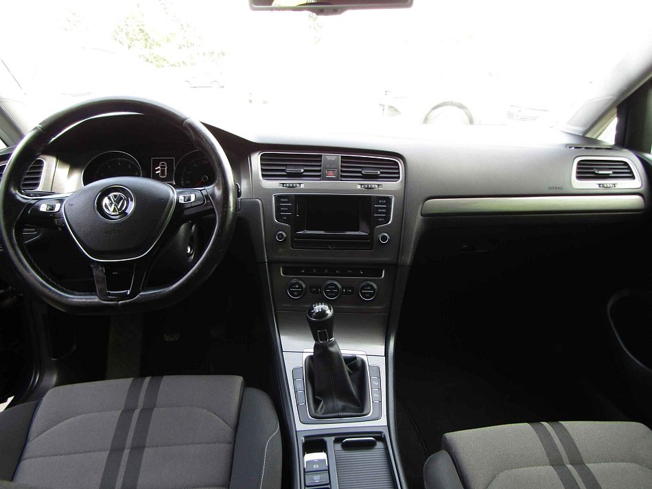 Volkswagen Golf 1.2 TSi 