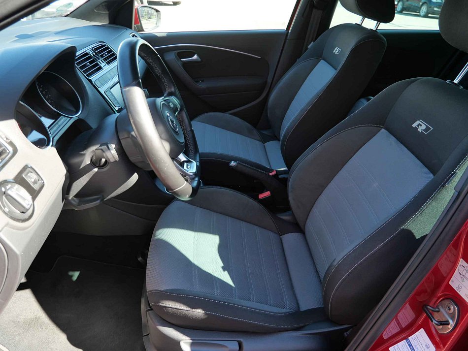 Volkswagen Polo 1.0 MPi R-line