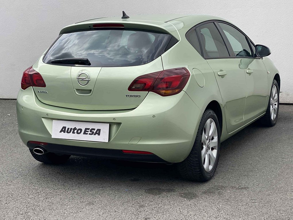 Opel Astra 1.6i 
