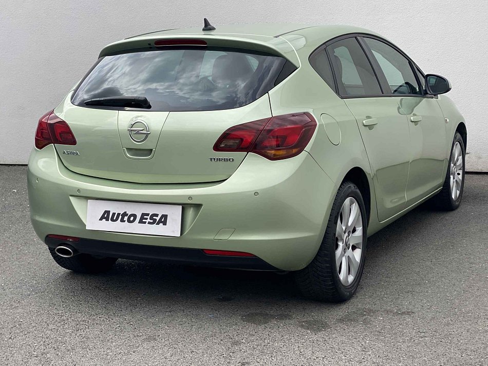 Opel Astra 1.6i 