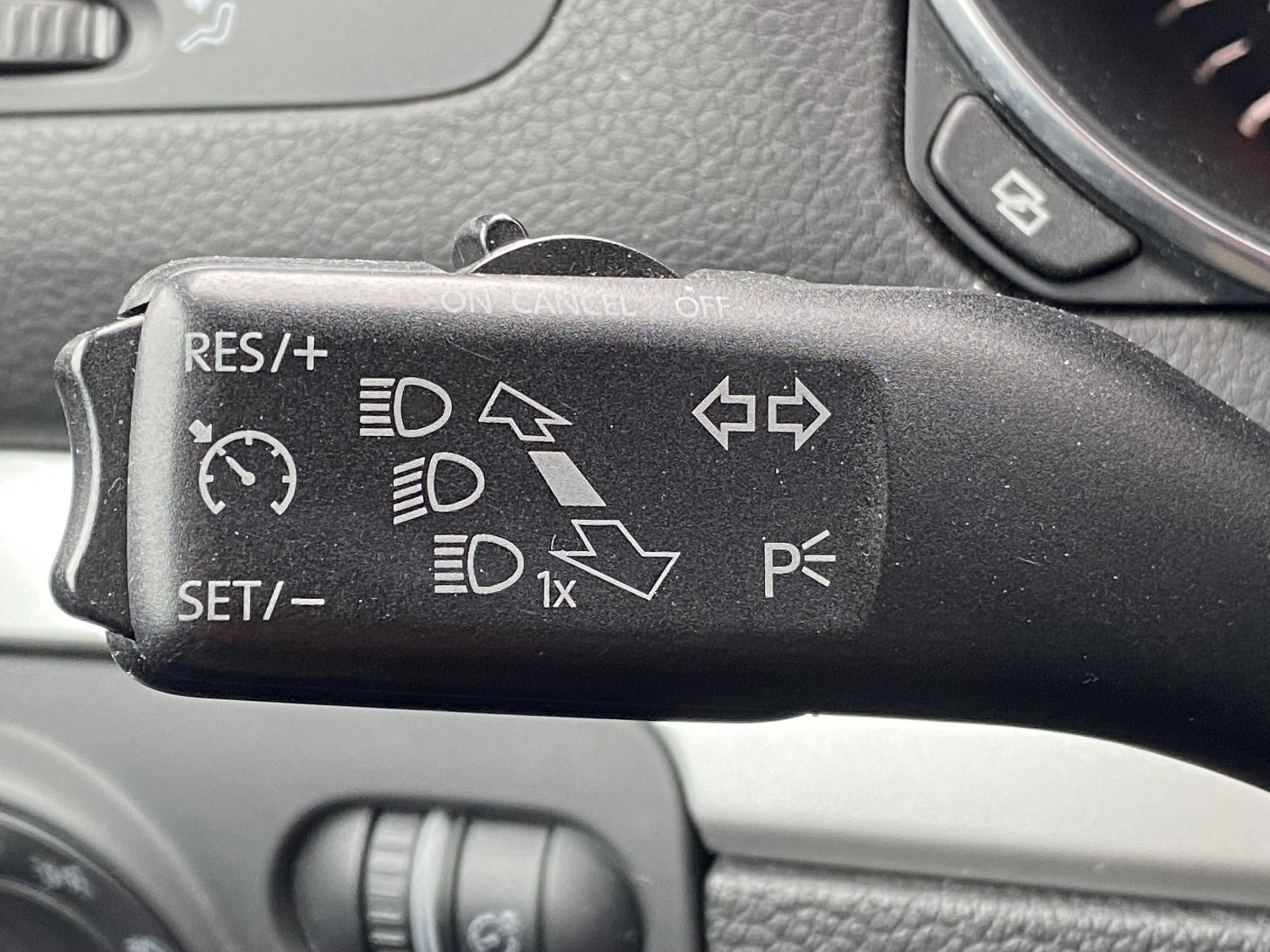 Volkswagen Golf, 2011 - pohled č. 13