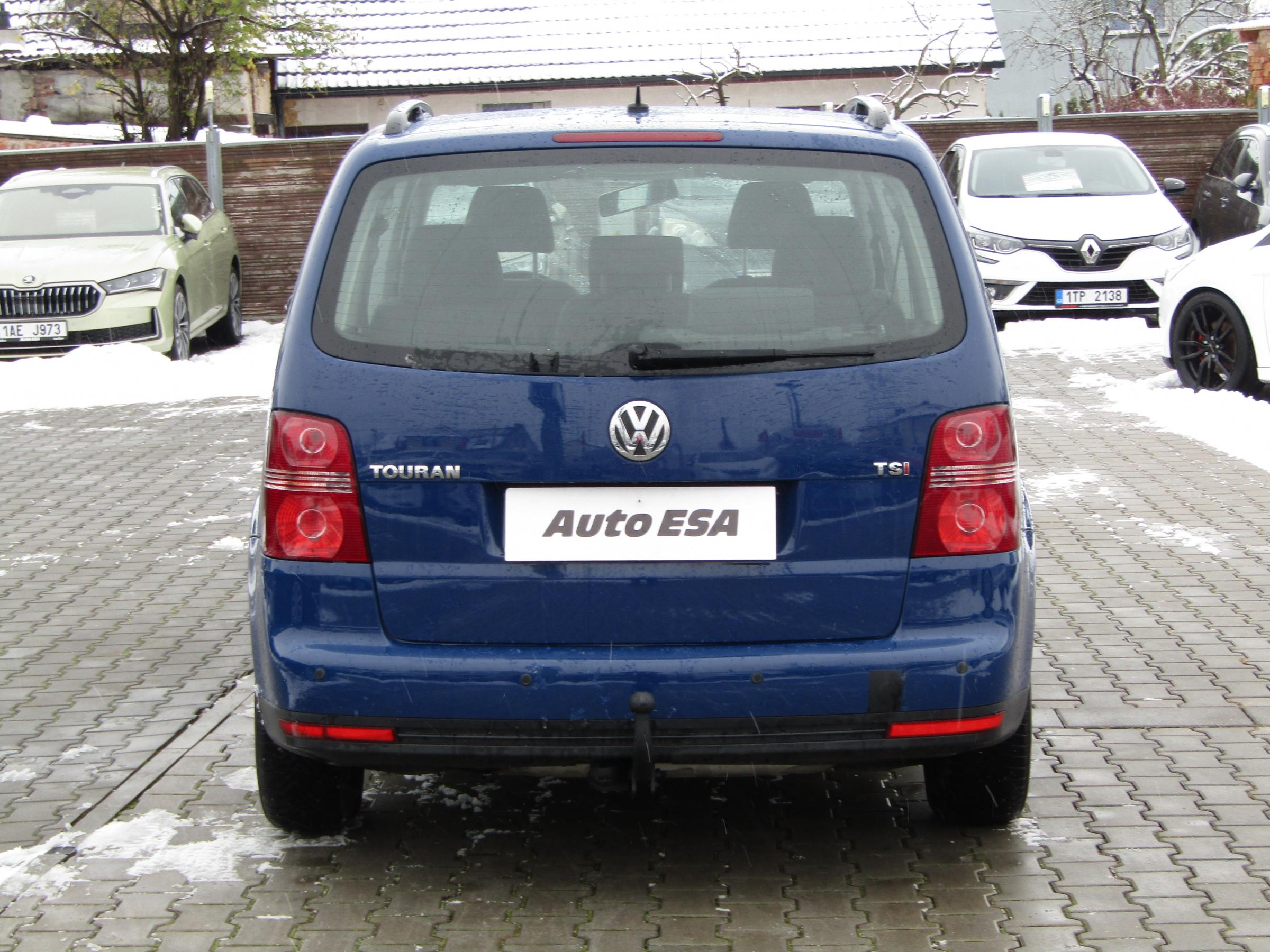 Volkswagen Touran, 2010 - pohled č. 5