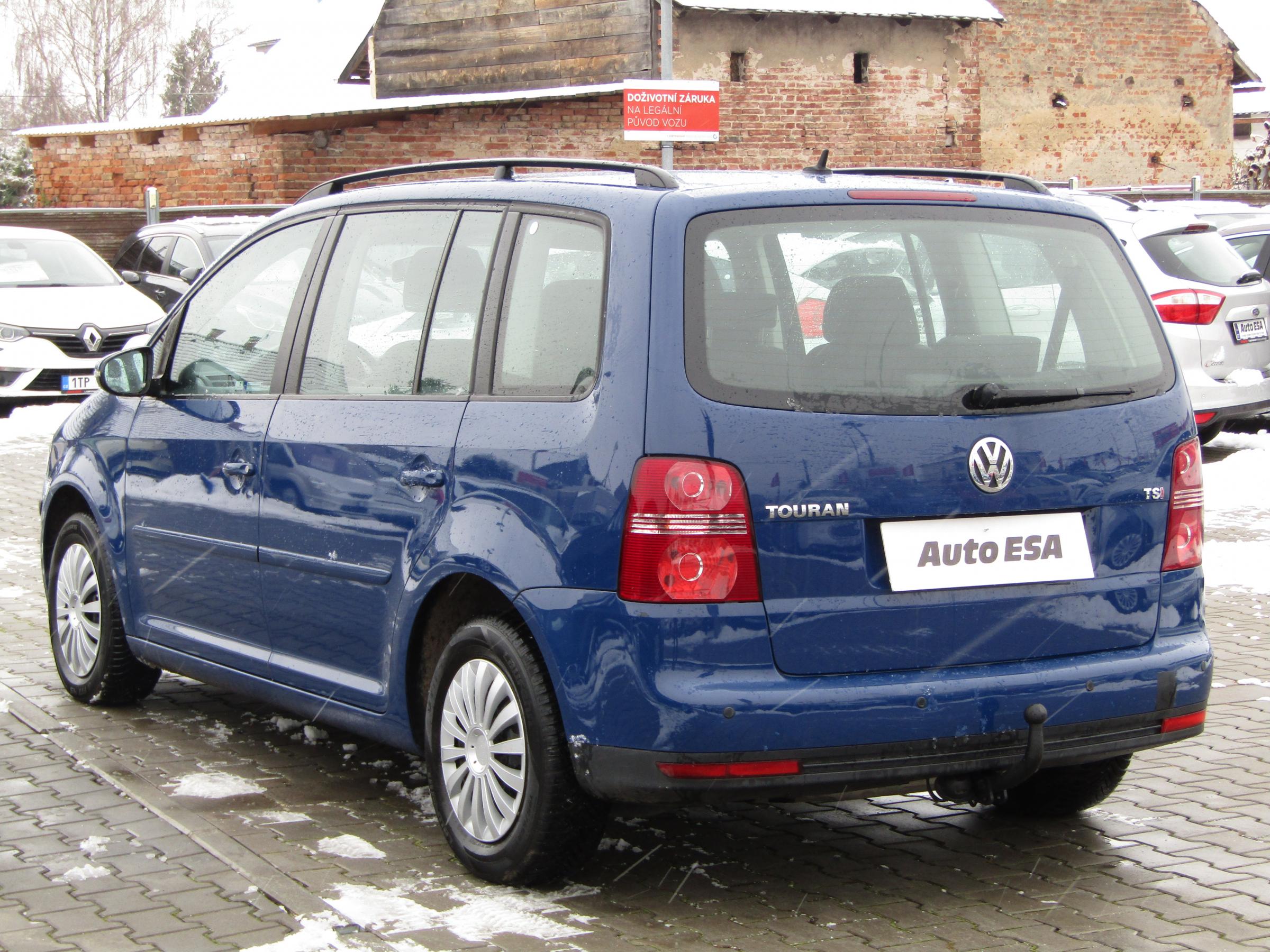 Volkswagen Touran, 2010 - pohled č. 6