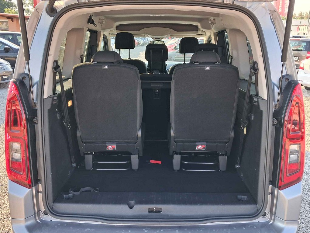 Toyota ProAce City Verso 1.5D-4D Family MAXi 7míst