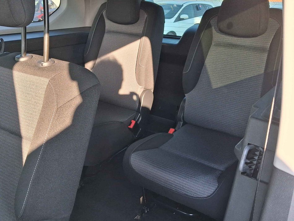 Toyota ProAce City Verso 1.5D-4D Family MAXi 7míst