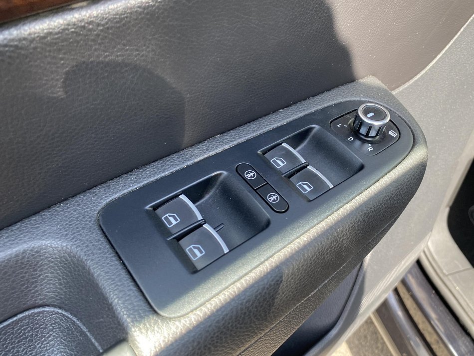 Volkswagen Sharan 2.0 TDi Highline