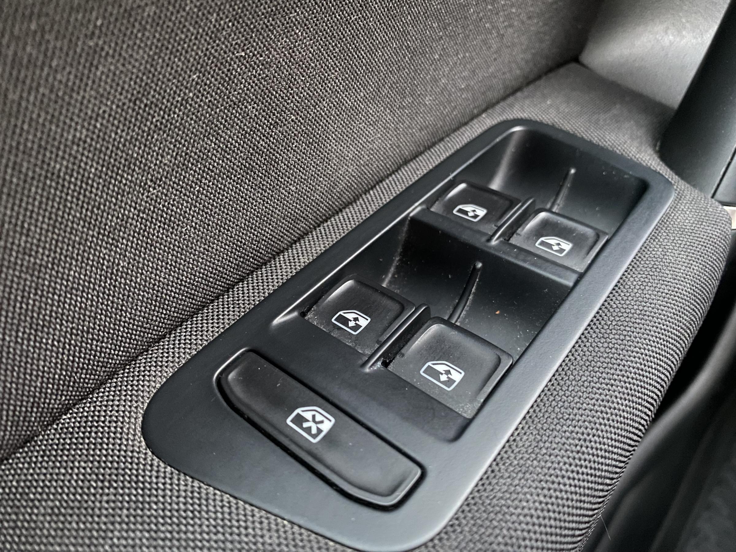 Volkswagen Sportsvan, 2015 - pohled č. 12