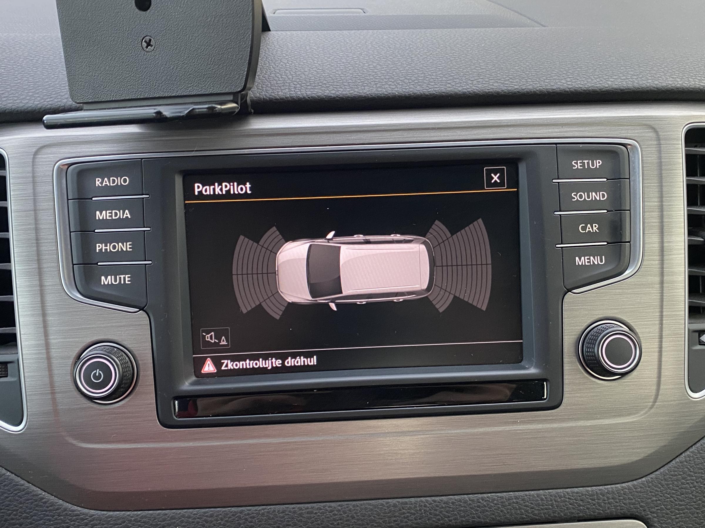 Volkswagen Sportsvan, 2015 - pohled č. 16