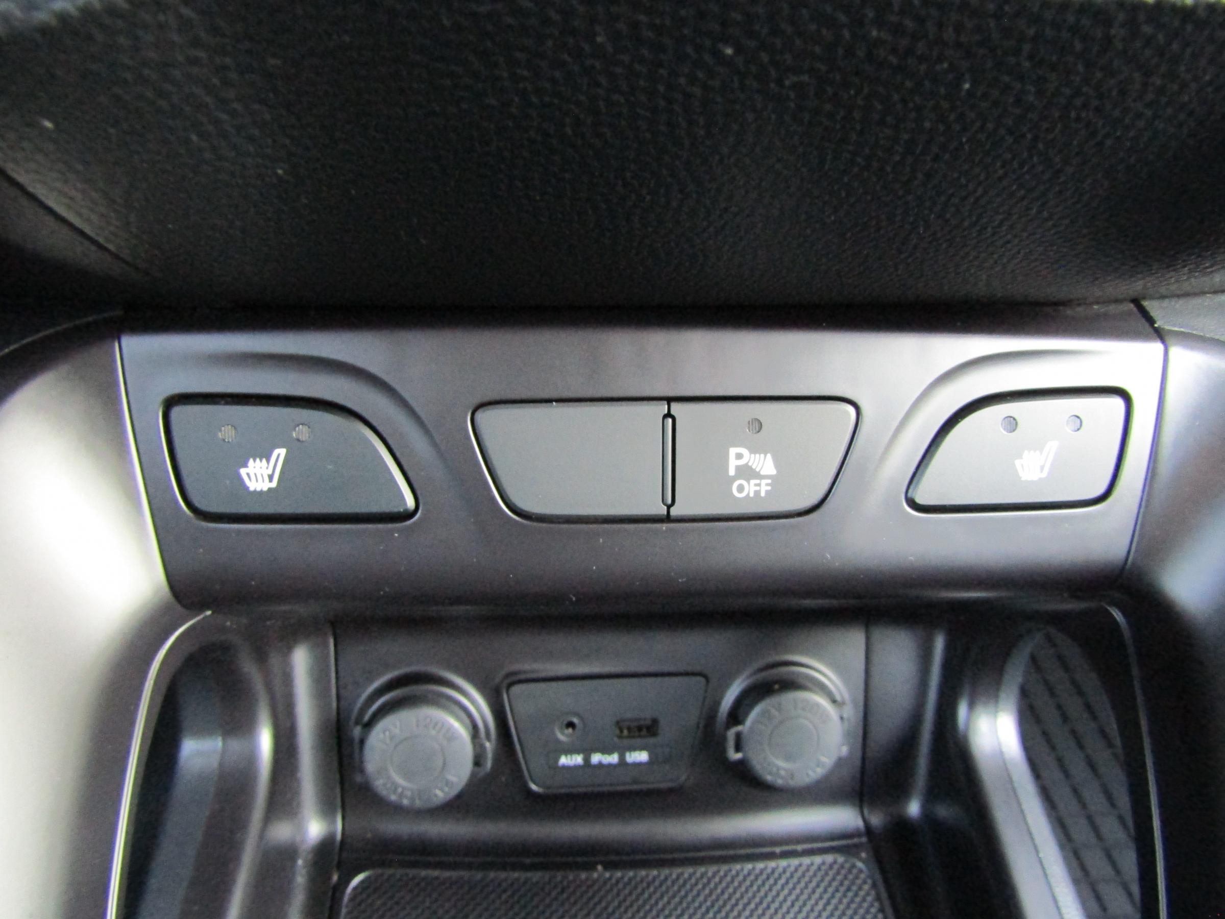 Hyundai ix35, 2012 - pohled č. 16