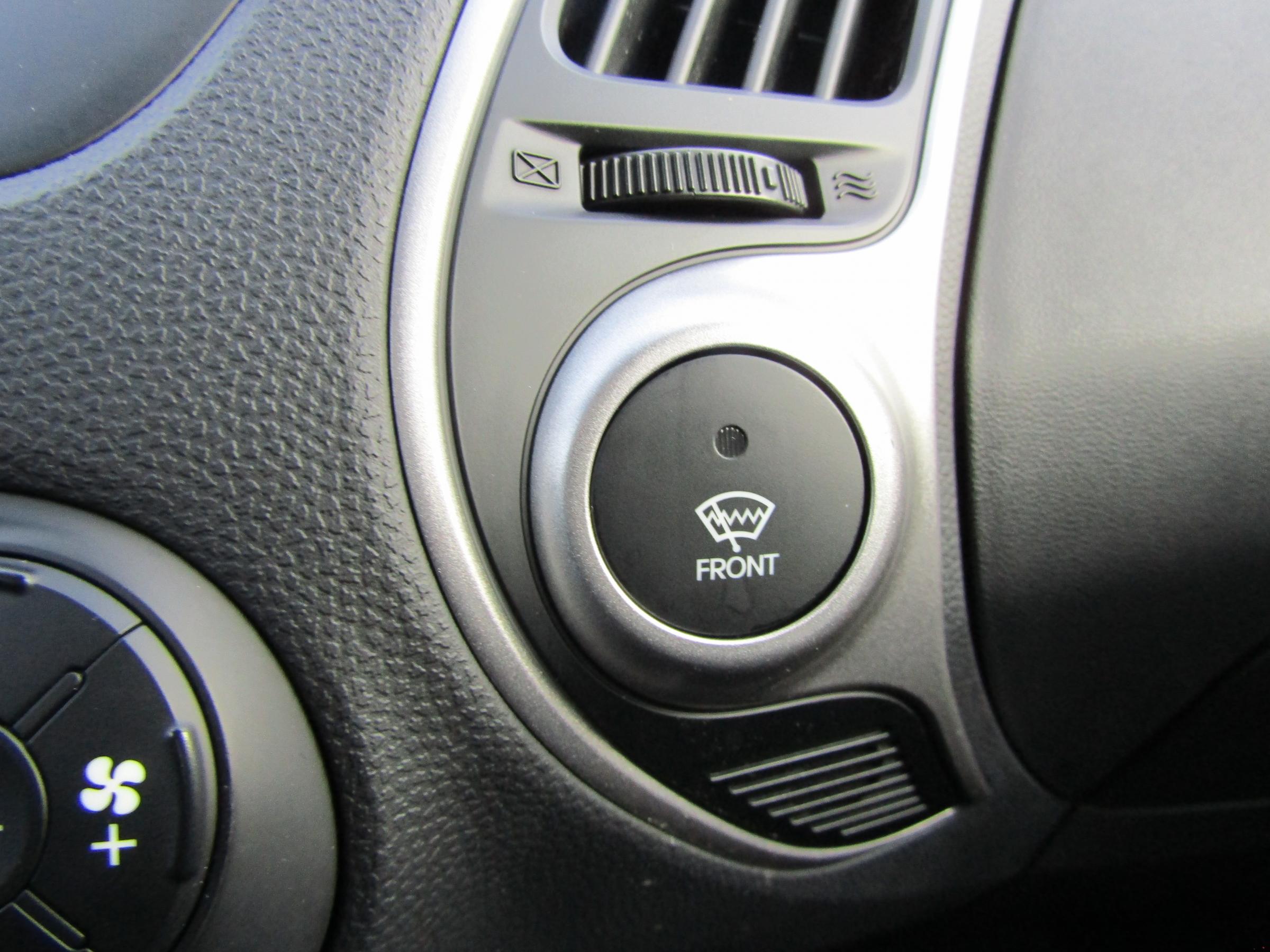 Hyundai ix35, 2012 - pohled č. 20