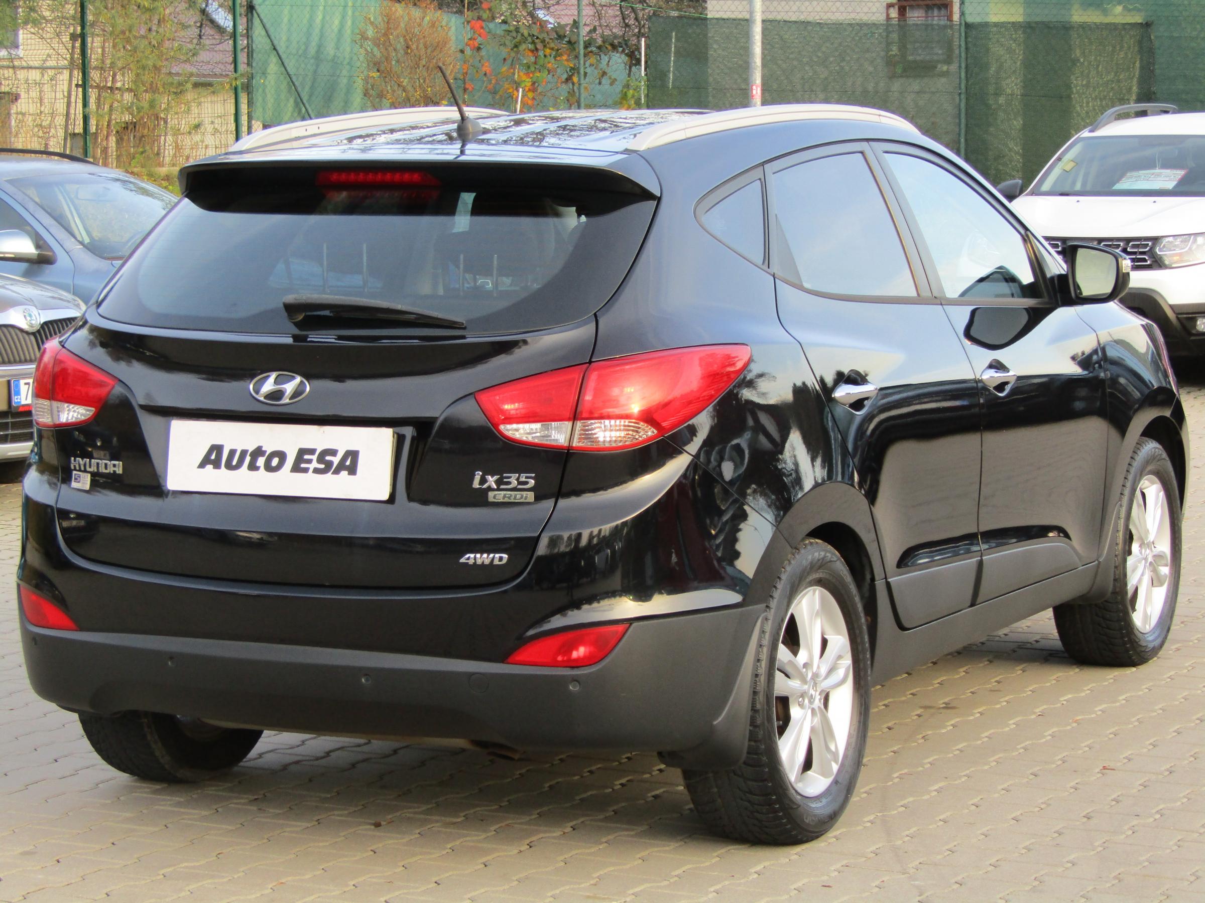 Hyundai ix35, 2012 - pohled č. 4