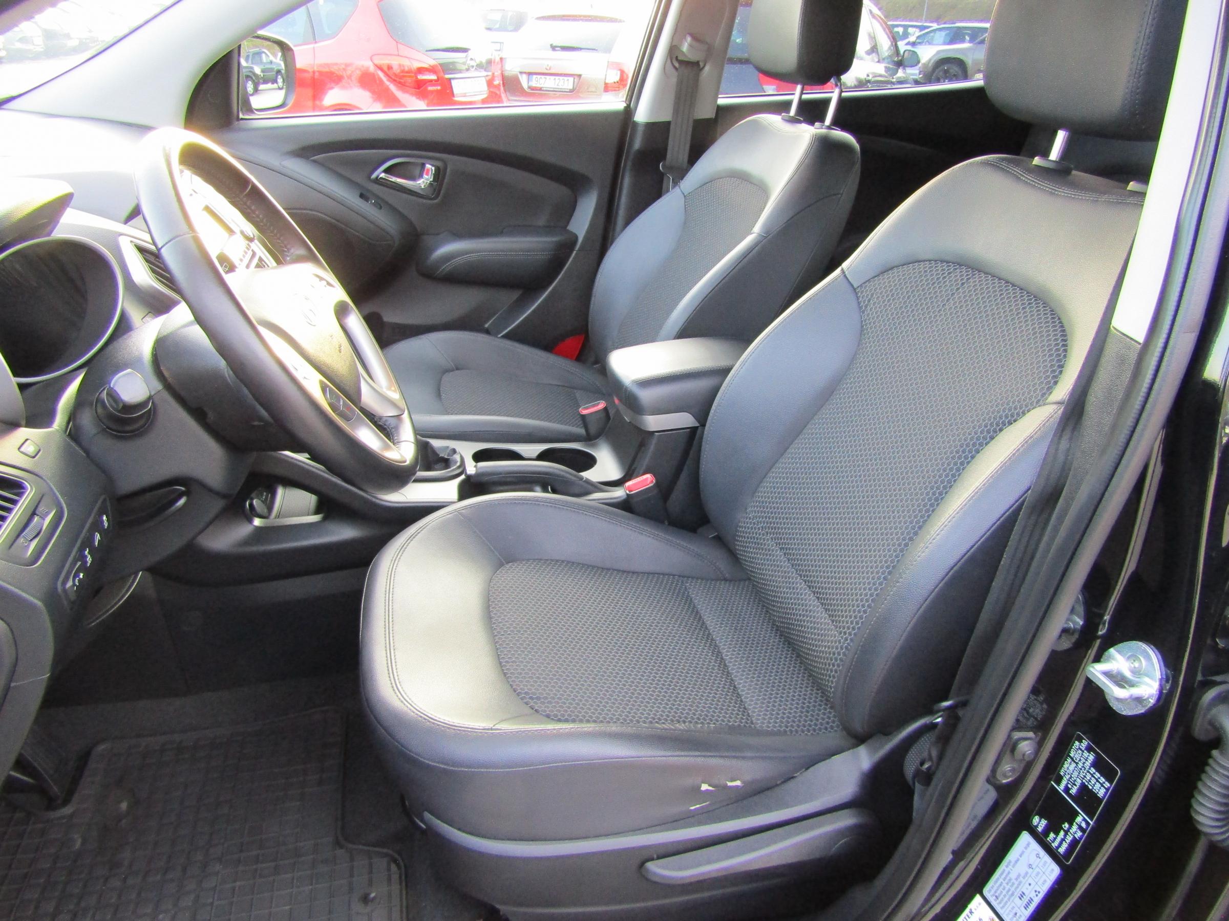 Hyundai ix35, 2012 - pohled č. 9