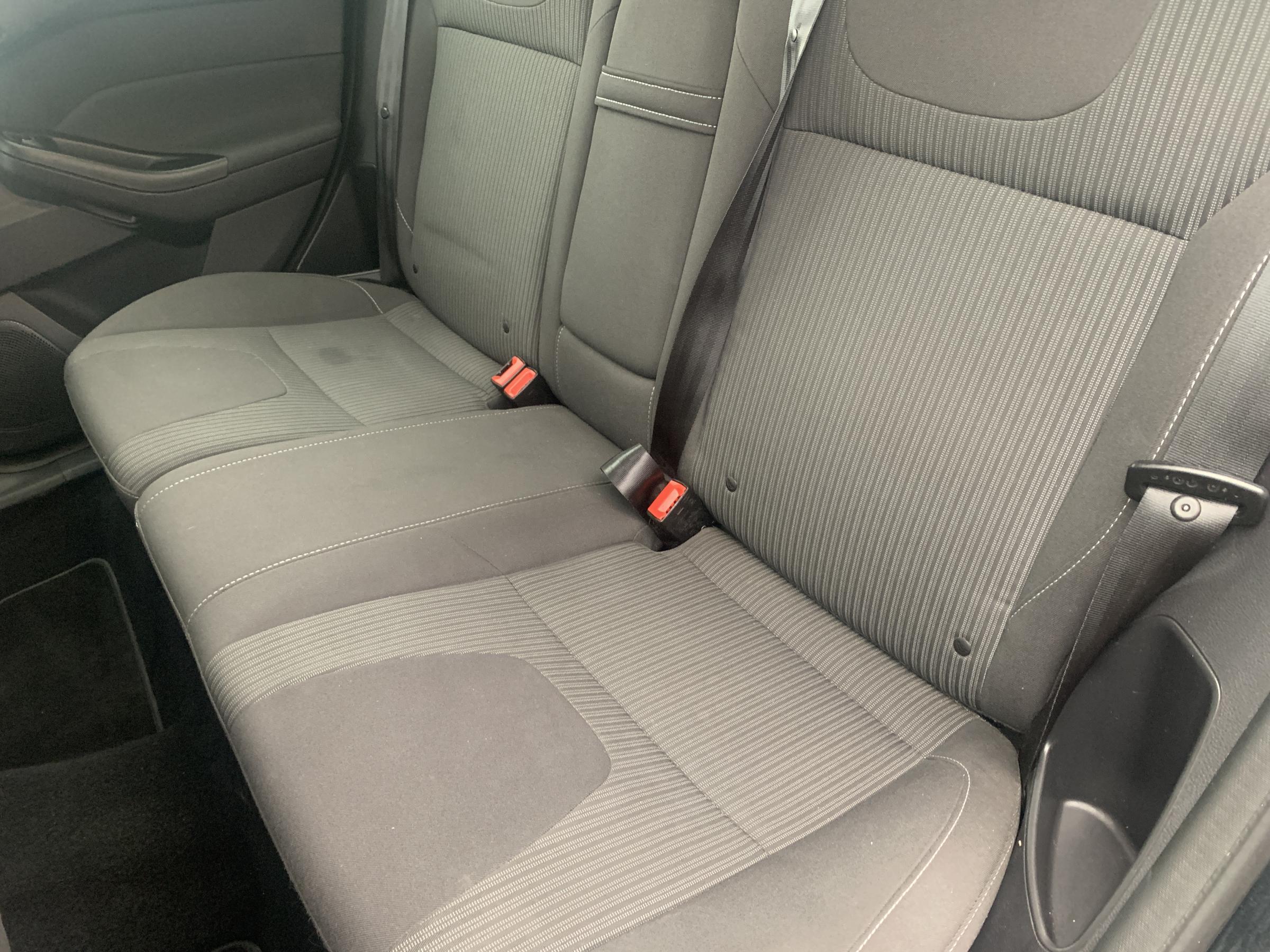 Ford Focus, 2012 - pohled č. 10