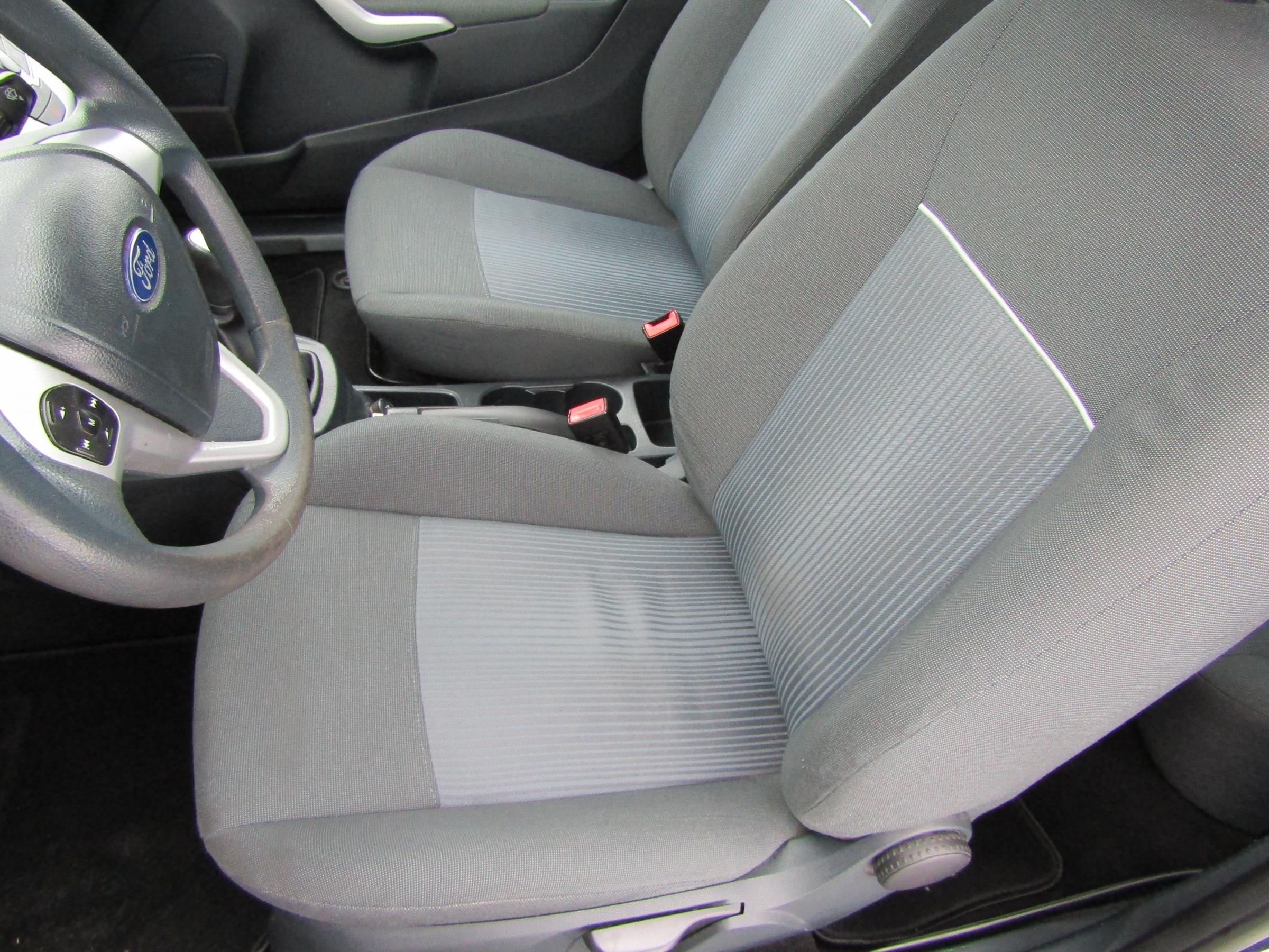 Ford Fiesta, 2012 - pohled č. 9