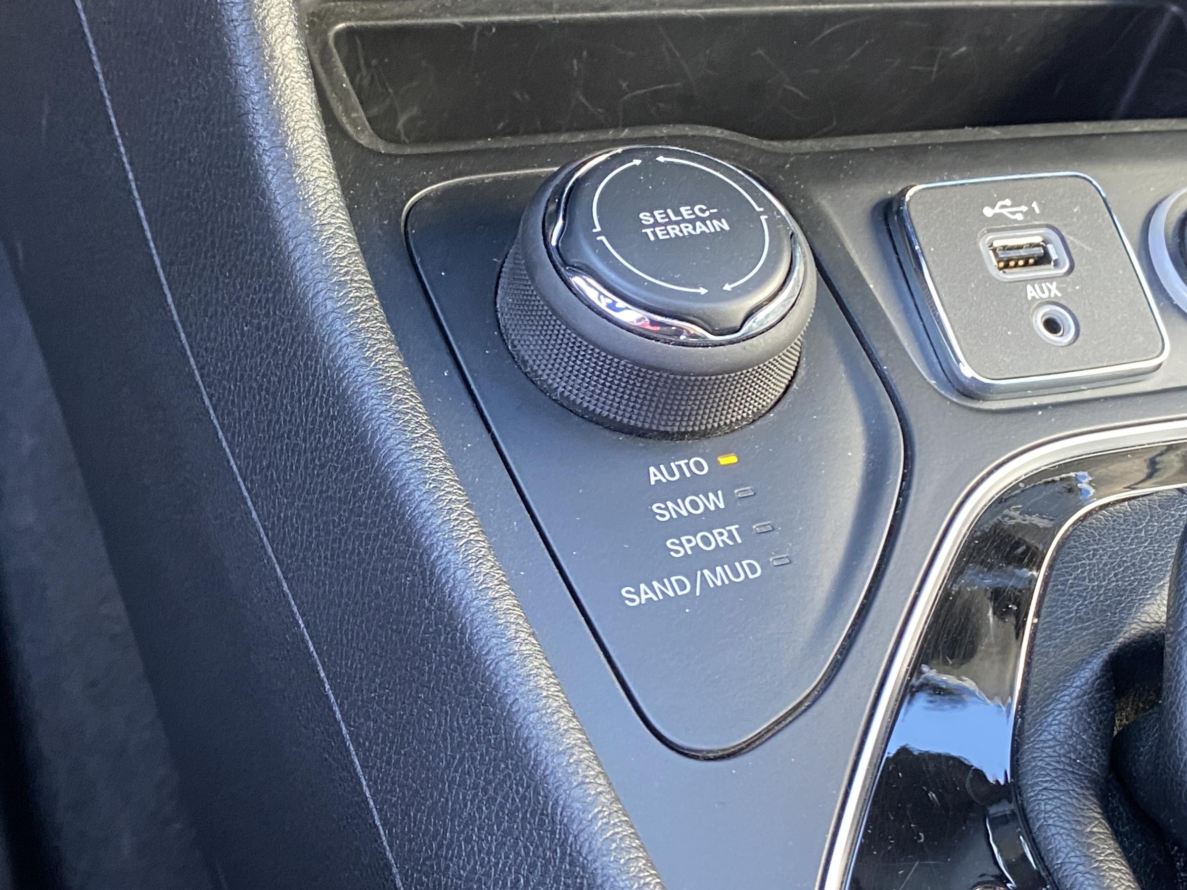 Jeep Cherokee, 2020 - pohled č. 17