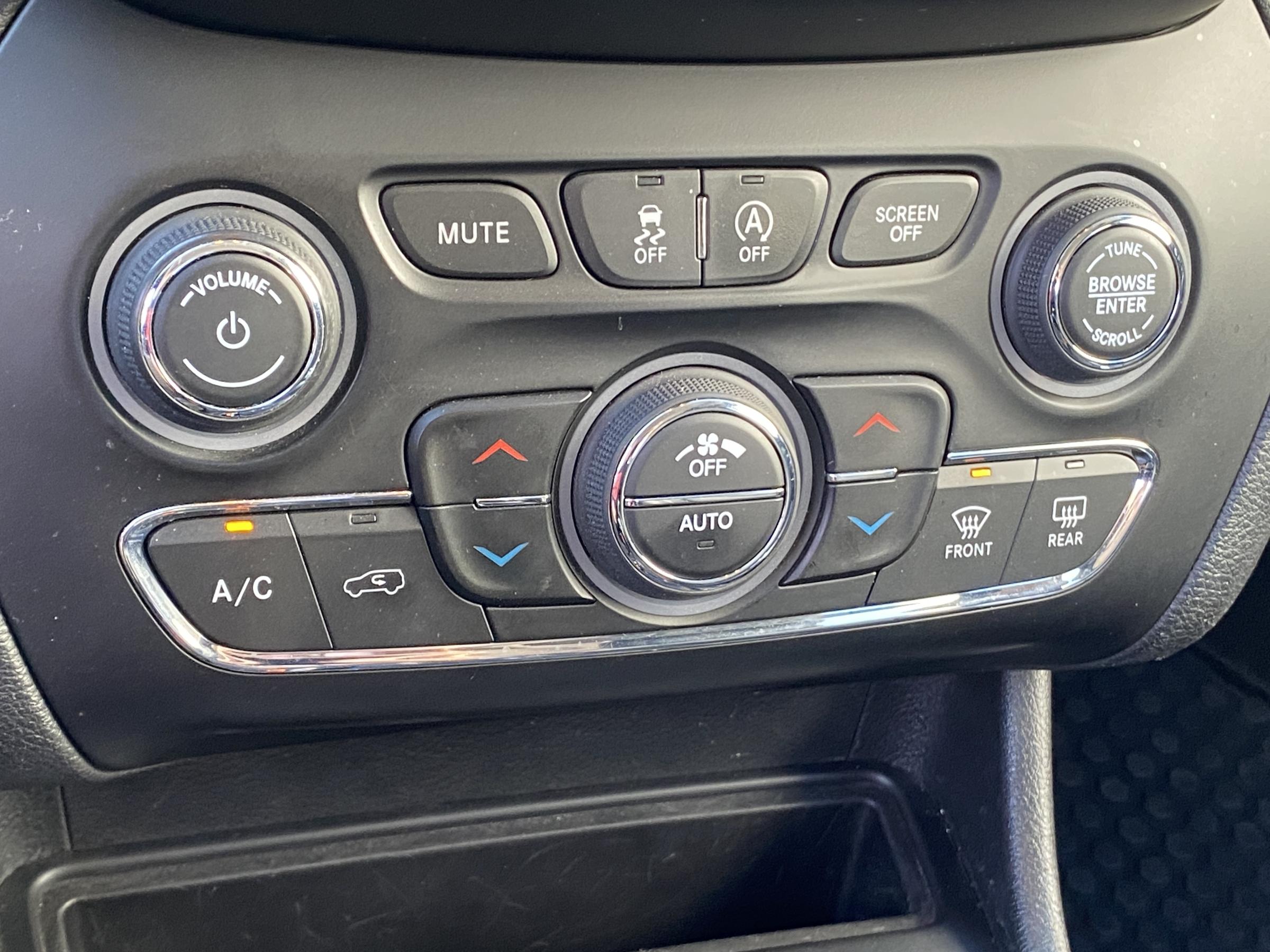 Jeep Cherokee, 2020 - pohled č. 18