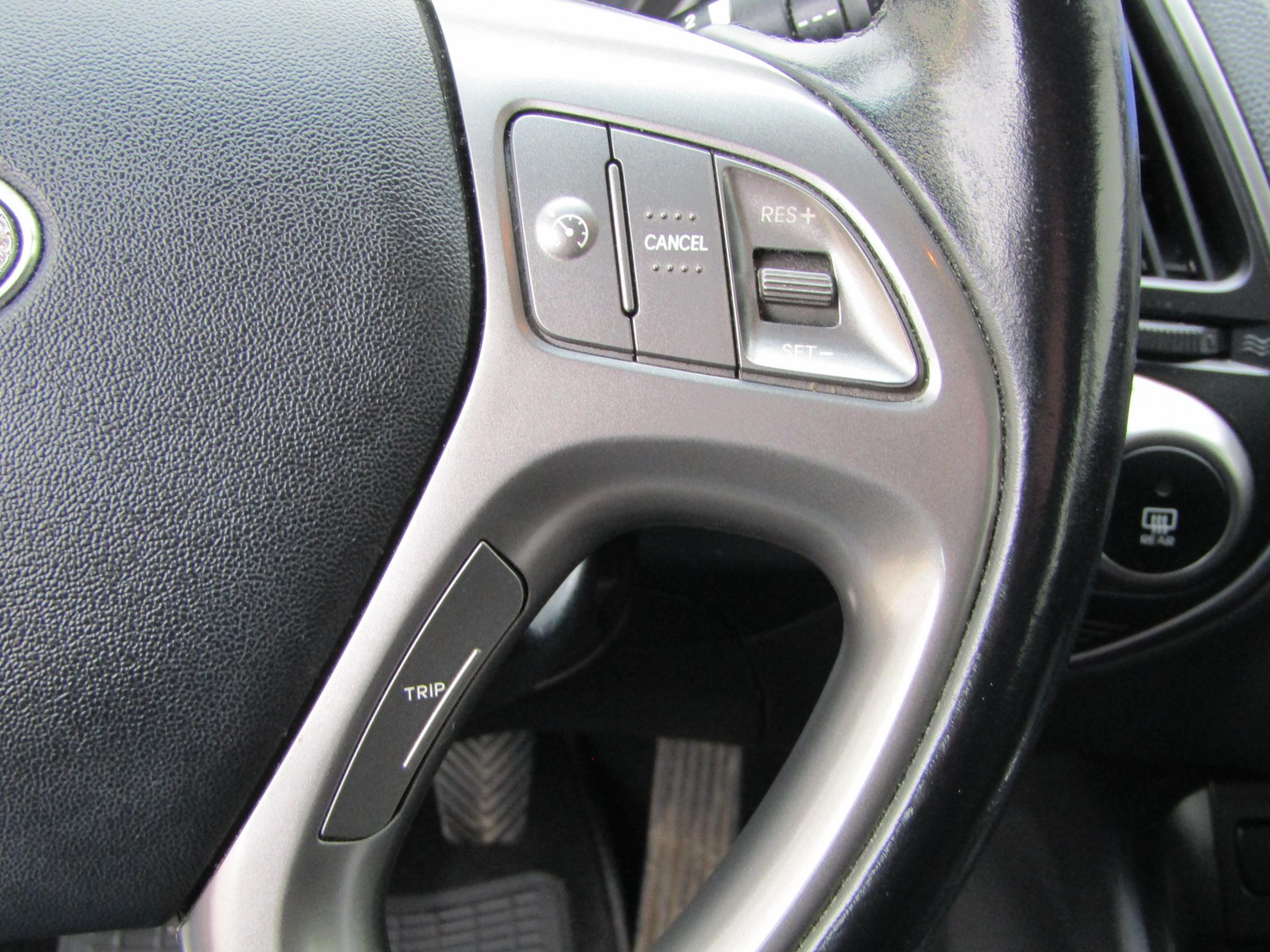 Hyundai ix35, 2014 - pohled č. 18