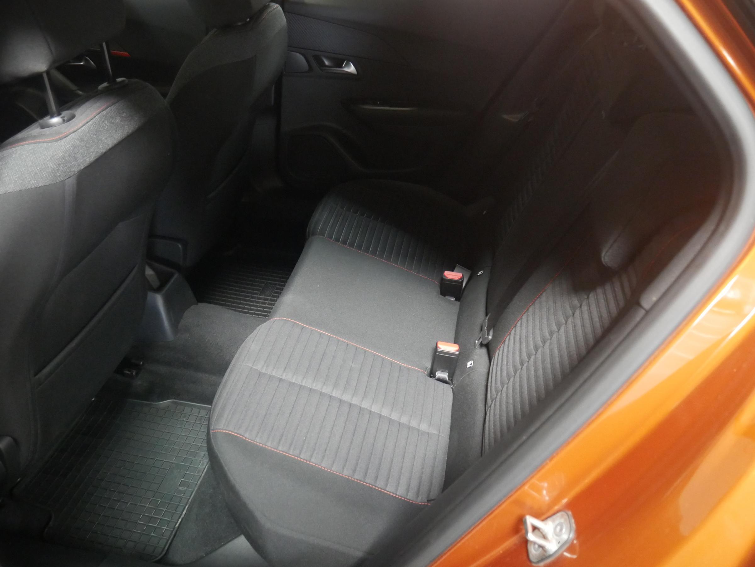 Peugeot 2008, 2020 - pohled č. 11