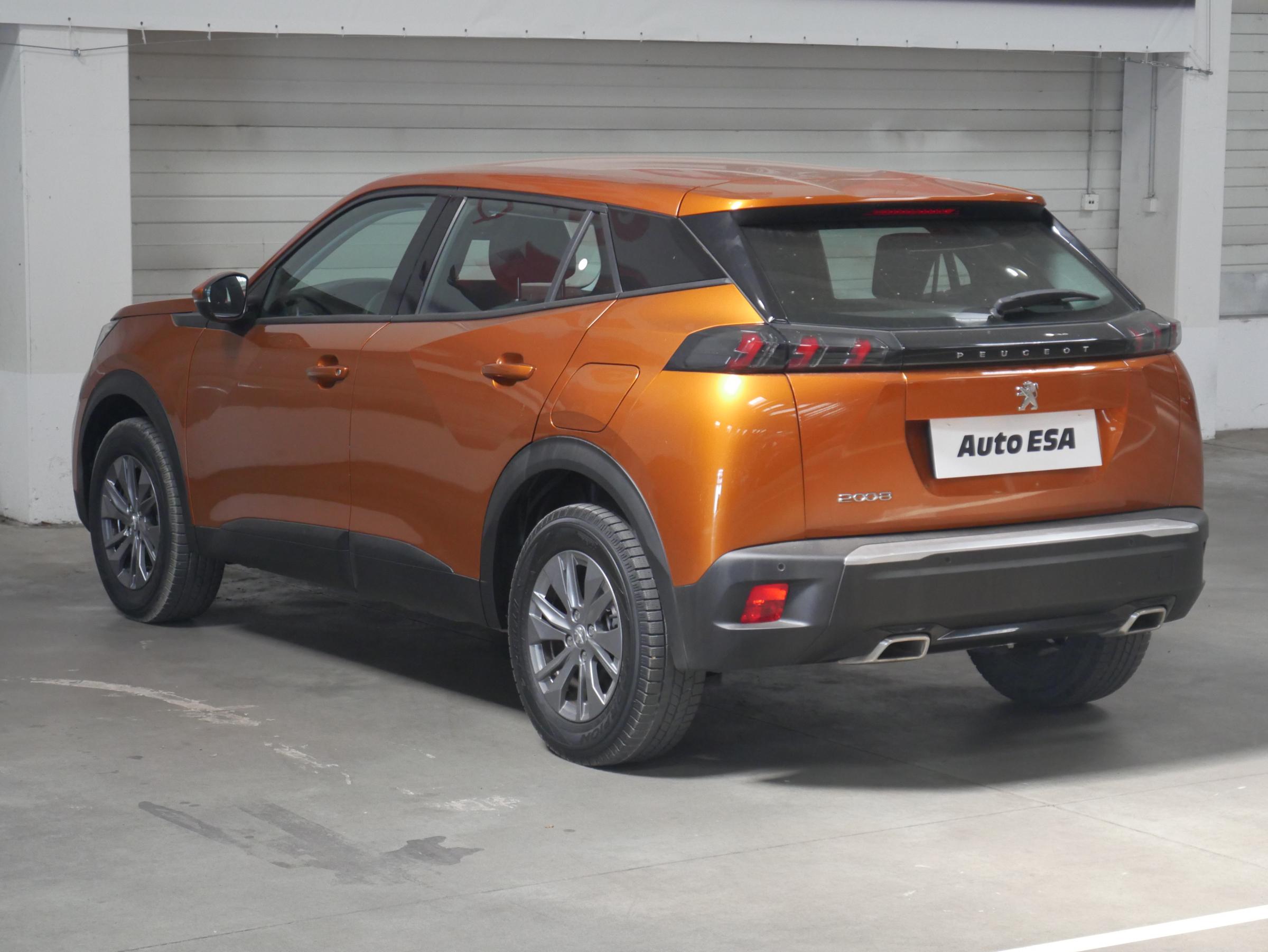 Peugeot 2008, 2020 - pohled č. 6