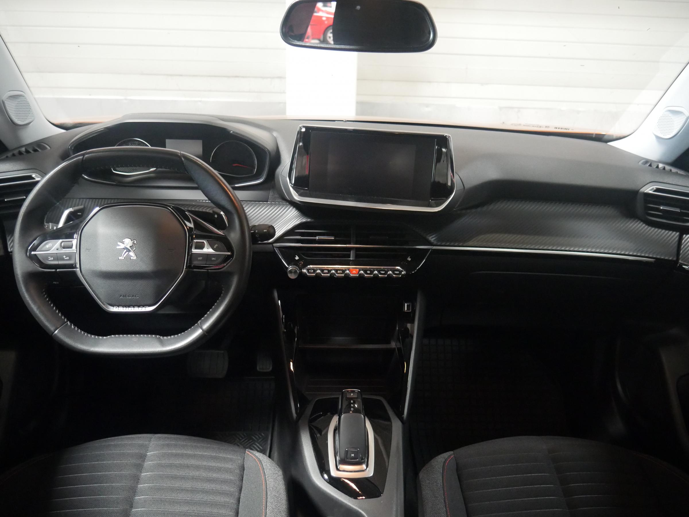 Peugeot 2008, 2020 - pohled č. 8