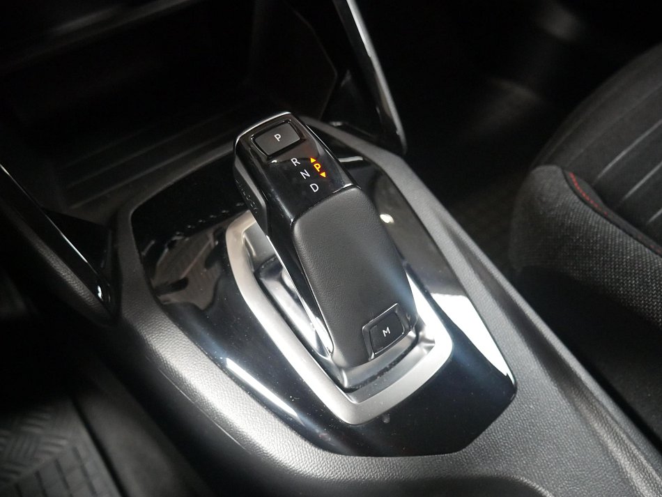 Peugeot 2008 1.2 PT Active