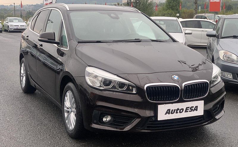 BMW Řada 2 1.5  218i