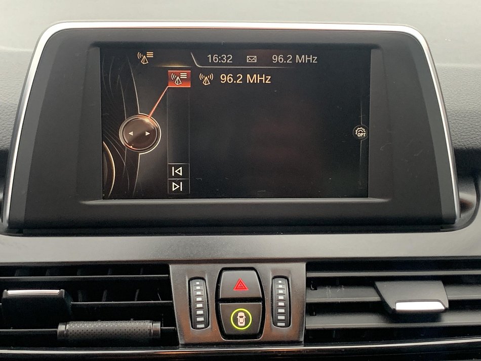 BMW Řada 2 1.5  218i