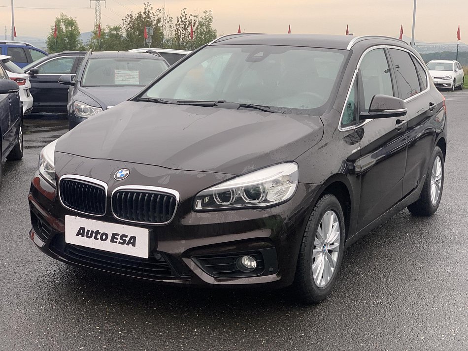 BMW Řada 2 1.5  218i