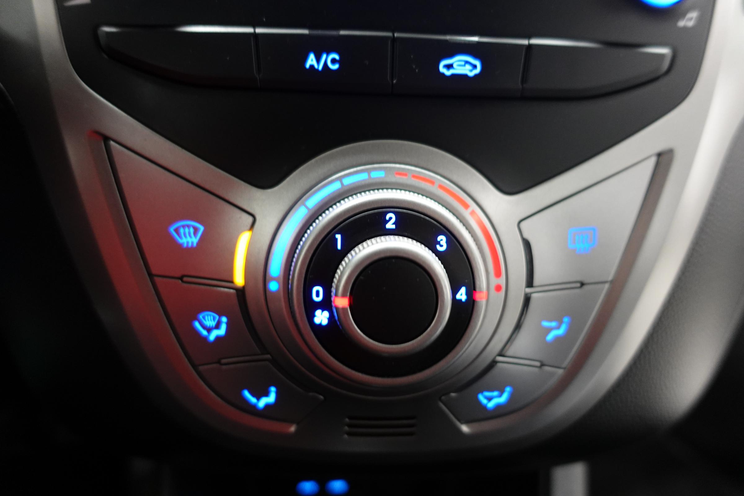 Hyundai i30, 2012 - pohled č. 18