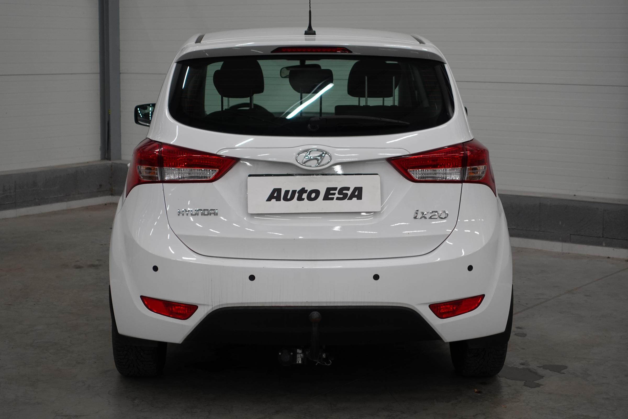 Hyundai i30, 2012 - pohled č. 4