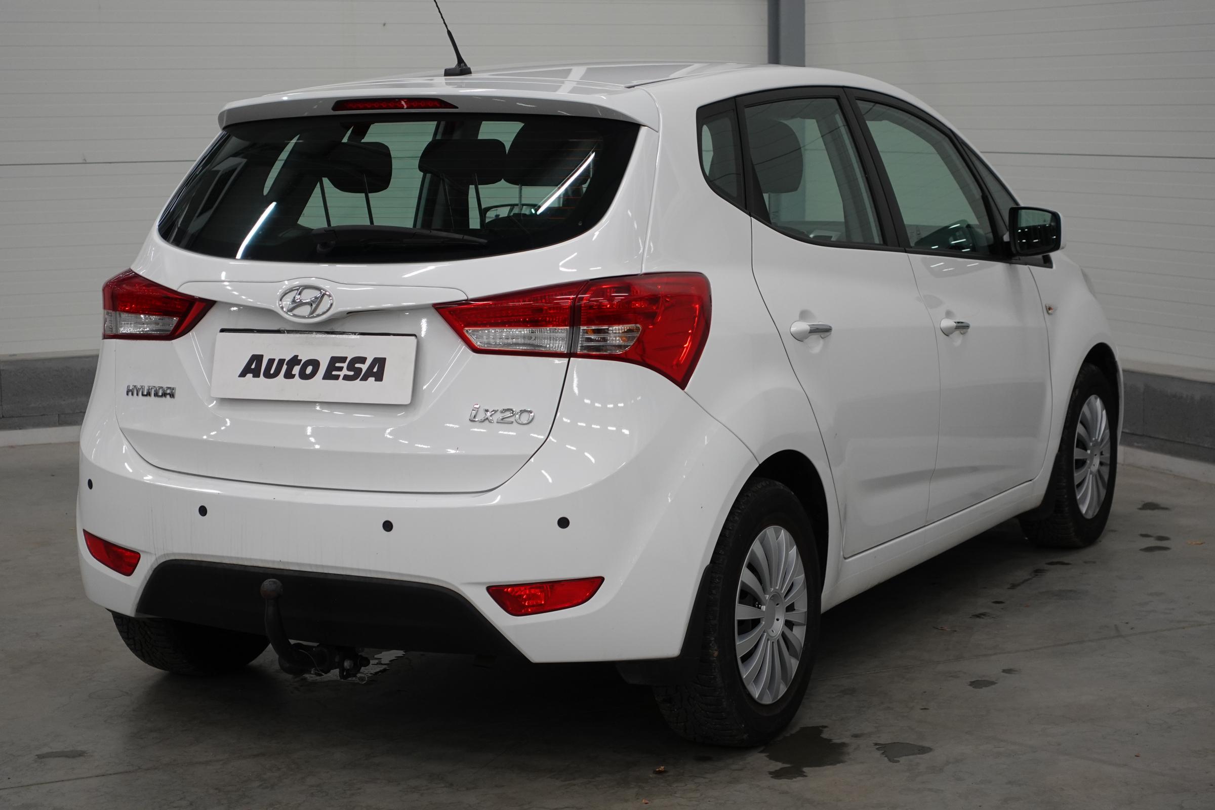 Hyundai i30, 2012 - pohled č. 6