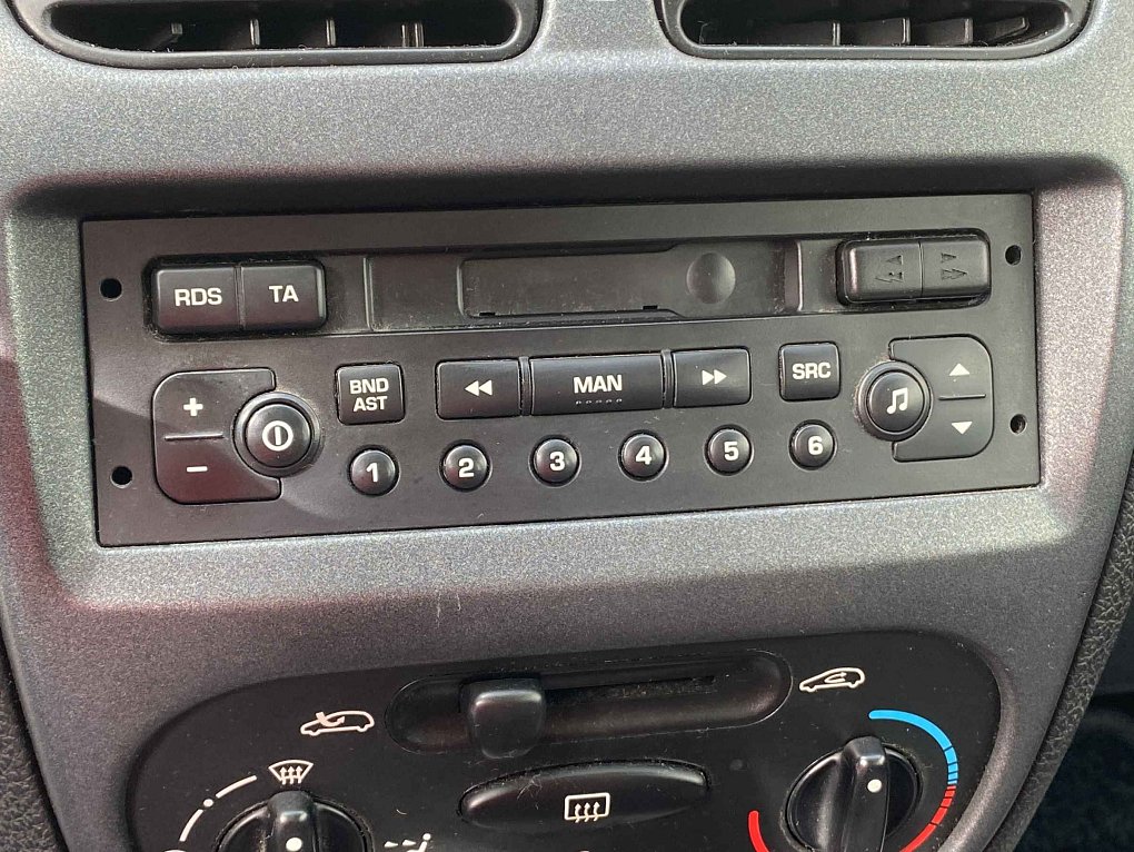 Peugeot 206 1.4 i 