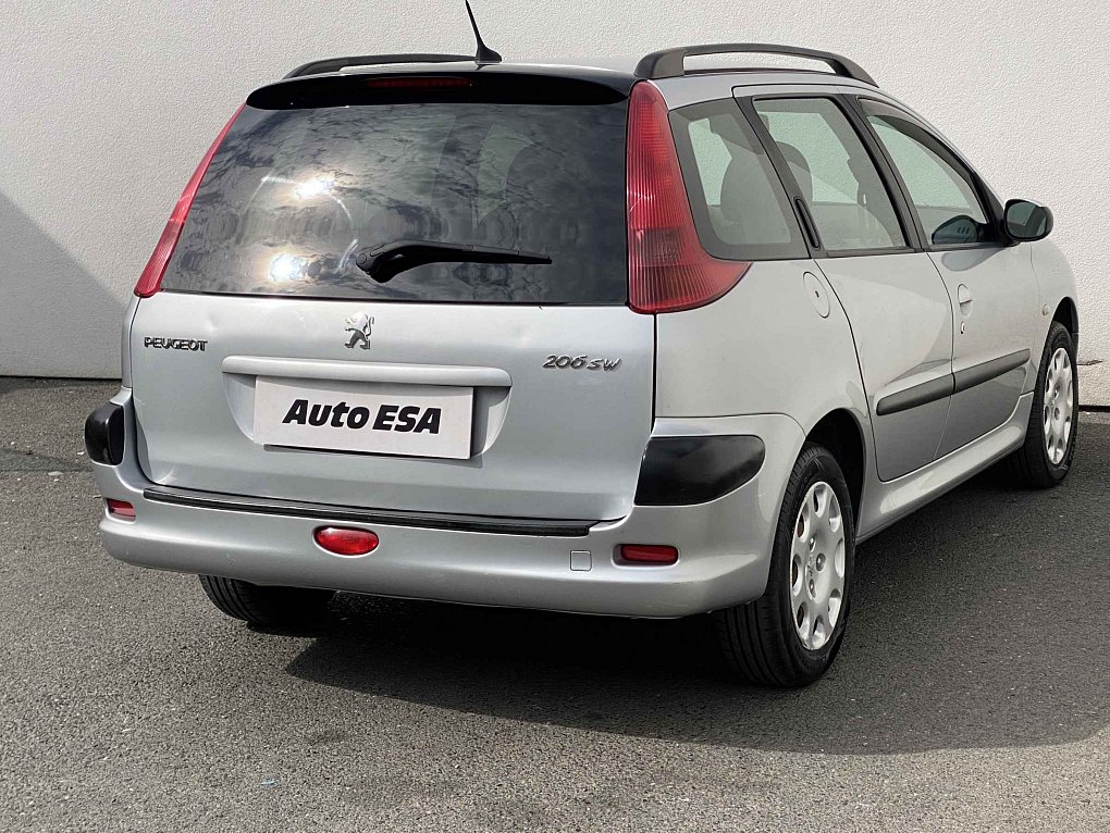 Peugeot 206 1.4 i 