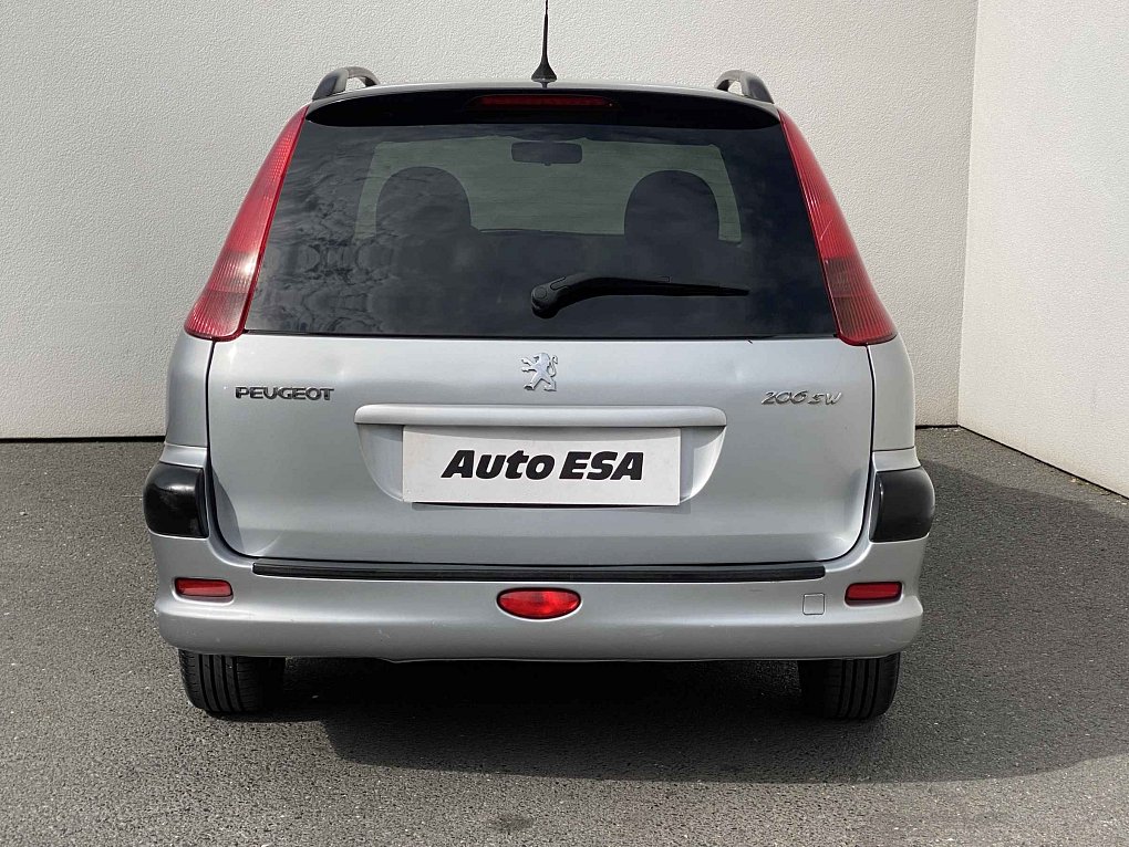 Peugeot 206 1.4 i 