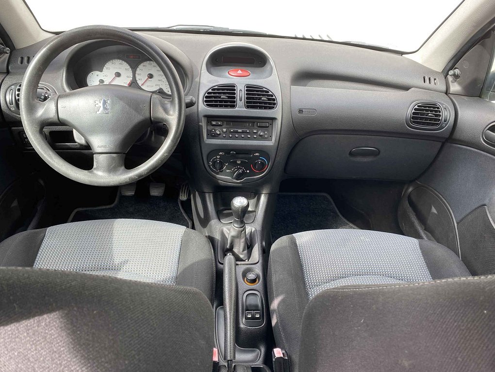 Peugeot 206 1.4 i 