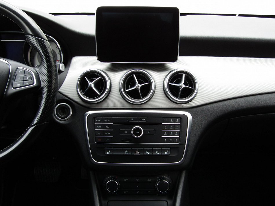 Mercedes-Benz CLA 2.2CDi 