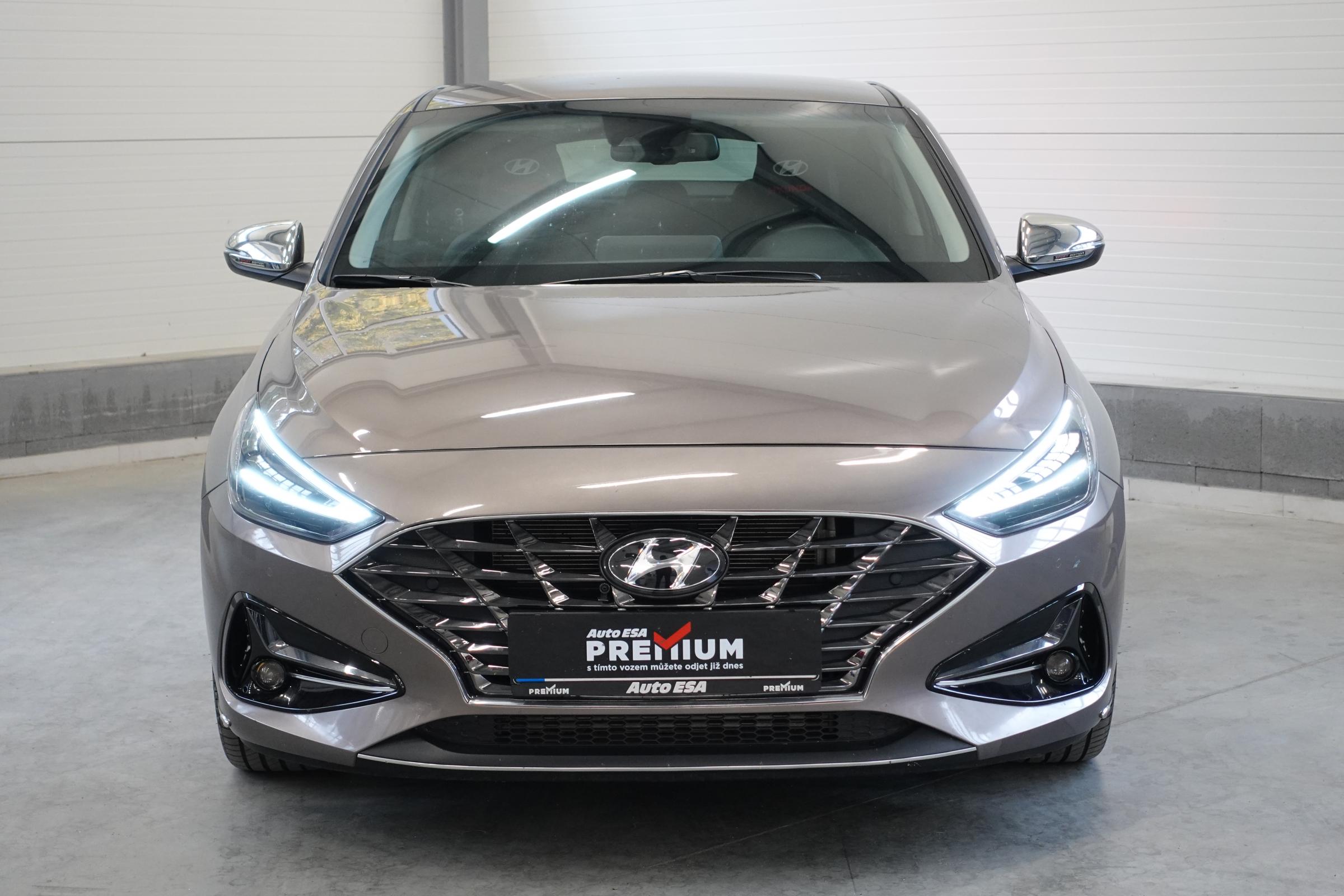 Hyundai i30, 2021 - pohled č. 2