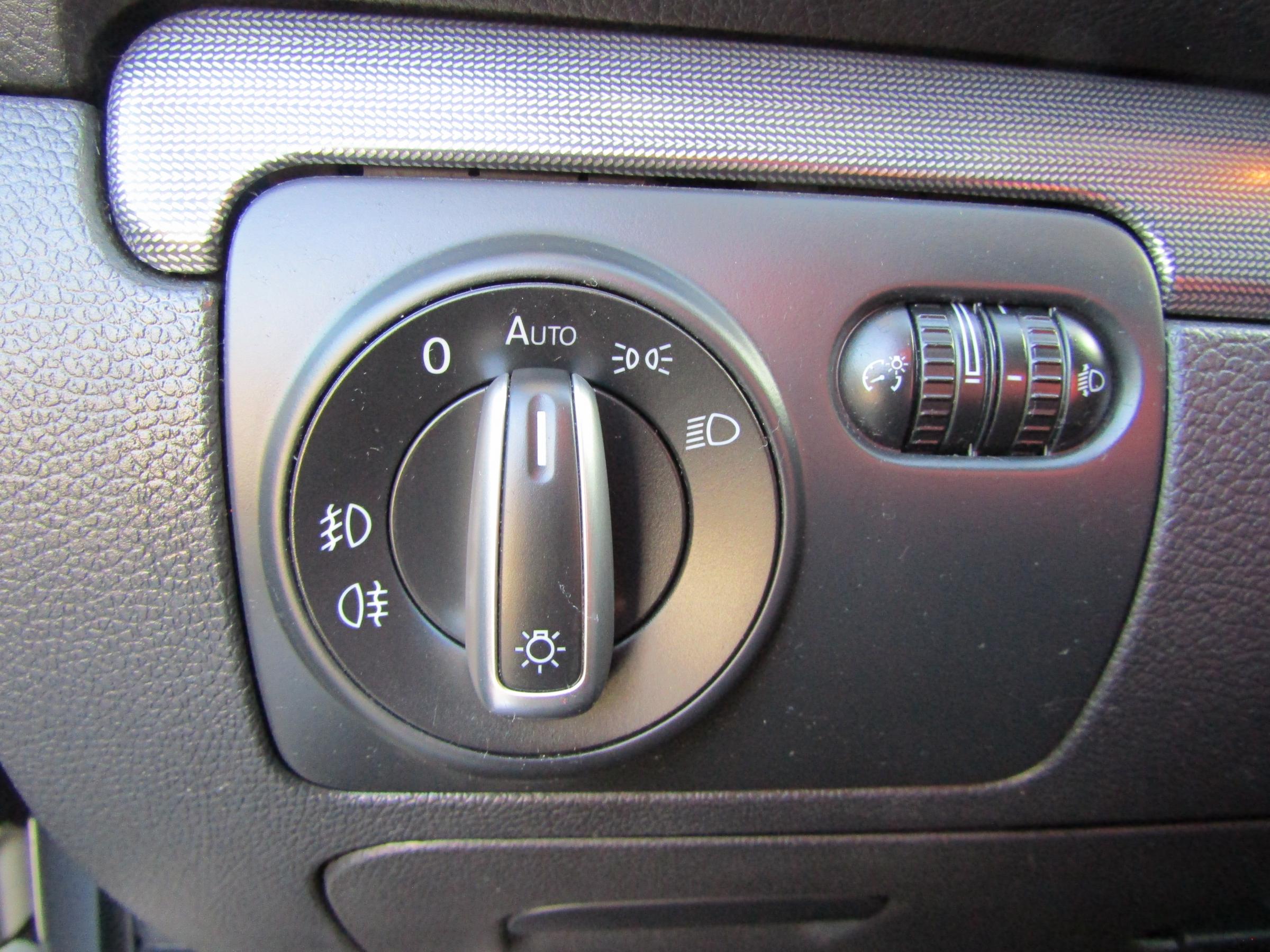 Volkswagen Golf, 2011 - pohled č. 17