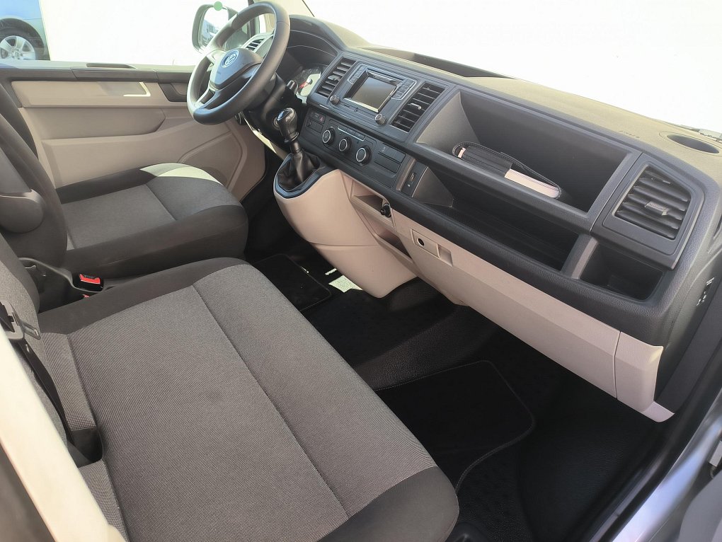 Volkswagen Transporter 2.0TDi  L1H1